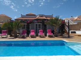 Villa Rochelle，位于卡勒达德福斯特Fuerteventura Golf Club - Salinas Antigua附近的酒店