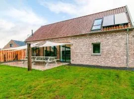 Holiday Home in Bocholt with Fenced Garden