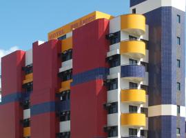 Hotel Piramide Pituba - Rua Pernambuco，位于萨尔瓦多Pituba的酒店