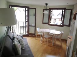 Apartamentos Aguas Limpias，位于萨连特加列戈的酒店