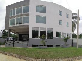 Hotel Las Vias，位于Fortín de las Flores的酒店