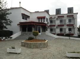 Hotel Leonidas，位于欧莱欧卡斯特伦的酒店