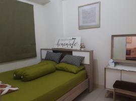 Comfy Apartment 2BR Nerine，位于雅加达的酒店
