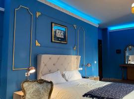 Hotel Internacional Gym & Spa Fushe-Arrez，位于Fushe-Arrez的酒店