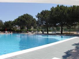 RESIDENCE VALBELLA con PISCINA，位于比比翁的酒店