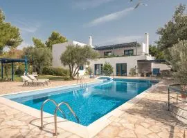 Summer Villa Pasiphae Private Pool - BBQ -Beach 2min