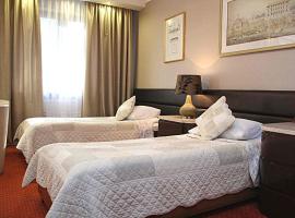 Hotel Necko，位于奥古斯图的酒店