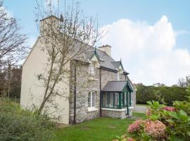 Stone Cottage Kenmare by Trident Holiday Homes，位于肯梅尔的酒店