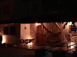 Il Falconiere，位于Tarcento的酒店