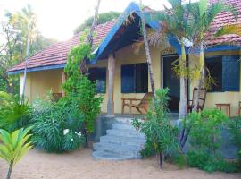15LMD Villa in Front of the Lagoon，位于SLAF Batticaloa - BTC附近的酒店