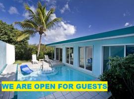 Pavilions and Pools Condo Villas，位于Mandal的酒店