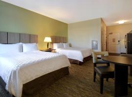 Candlewood Suites St Clairsville Wheeling Area by IHG，位于圣克莱尔斯维尔Wheeling Ohio County Airport - HLG附近的酒店