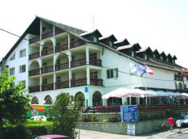 奈达酒店，位于鲁德尼克的酒店