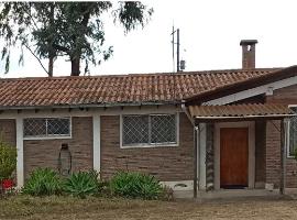 Quito Eco Lodge Airport - B&B，位于塔巴贝拉的住宿加早餐旅馆