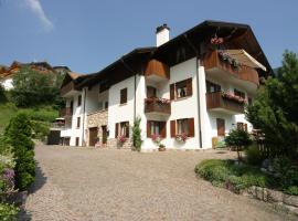 Villa Giardino - Flowers，位于莫尔韦诺的酒店