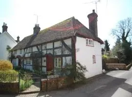 Honeysuckle Cottage- East Meon