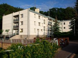 Hotel Olimpik Park，位于斯拉百斯的酒店
