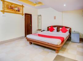 OYO 66827 Island Club Resort，位于Khanivde的酒店