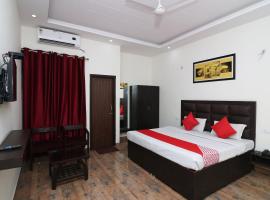 OYO 43612 Hotel Prem Plaza，位于德拉敦的酒店