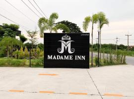 Mada Inn Lop Buri，位于Ban Dong Sawong (1)的酒店