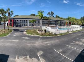 La Casa Inn New Port Richey Gulf Beach US-19，位于新里奇港的酒店