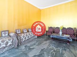 OYO 72053 Lalit Palace，位于哈桑的酒店
