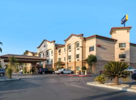 雷德兰兹康福特套房酒店，位于San Bernardino International Airport - SBD附近的酒店