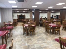Area de Servicio los Cerrillos, H-CC-651，位于Peraleda de la Mata的酒店
