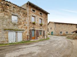 Maison charmante à Valprivas avec jardin privé.，位于Valprivas的酒店