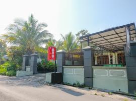 OYO 2570 Griya Kinanthi Family，位于谏义里的酒店