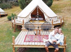 Iluka Retreat Glamping Village，位于红山南的豪华帐篷