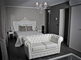 V E R O N E - Rooms & Suites - Liège - Rocourt，位于列日的浪漫度假酒店