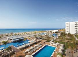 Riu Playa Blanca - All Inclusive，位于普拉亚布兰卡的度假村