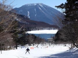 奥日光深山宾馆，位于日光汤之湖附近的酒店