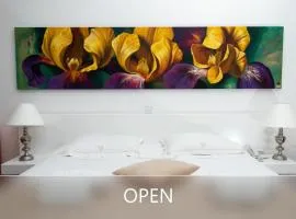 轻歌剧之家公寓
