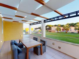 VIP APARTMENTS，位于Kástron的酒店