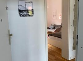 Feel-Good Apartment In Mannheim-Neckarau，位于曼海姆曼海姆五月市场附近的酒店
