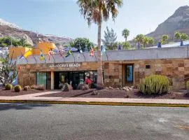 Amadores Beach Apartments