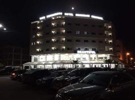 Hôtel Beautiful，位于纳祖尔的酒店