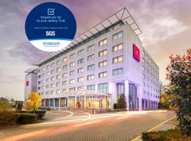 Ramada by Wyndham Amsterdam Airport Schiphol，位于史基浦机场 - AMS附近的酒店