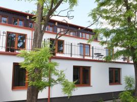 Hotel Kaskáda Kurdějov，位于Kurdějov的酒店