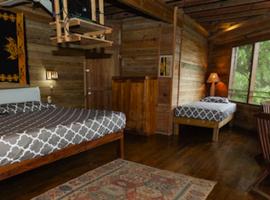 Roatan Bed & Breakfast Apartments，位于西区的酒店