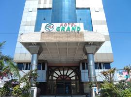 Hotel PLR Grand