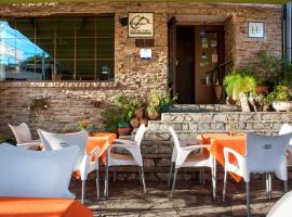 Hotel Rural Las Hurdes Cristania，位于Caminomorisco的酒店