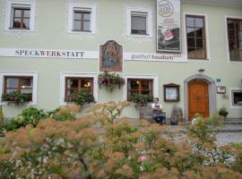 Gasthof Haudum，位于Helfenberg的酒店