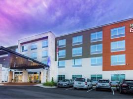 Holiday Inn Express & Suites - Milledgeville by IHG，位于米利奇维尔的酒店