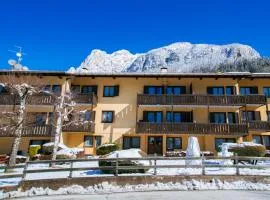 拉歌蓝意公寓酒店