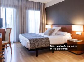 泽尼特唐约酒店，位于萨拉戈萨的酒店