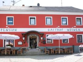 Gasthof Wösner，位于Münzkirchen的酒店