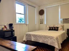 Private Studio with Free Parking